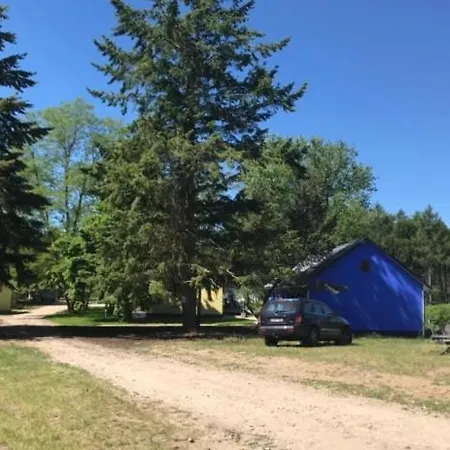 Garden Touristik Ferienhaeuser * Lohmen (Mecklenburg-Vorpommern)