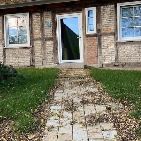 Garden Touristik Ferienhaeuser Lohmen (Mecklenburg-Vorpommern)