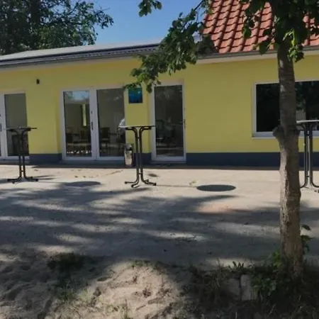 Garden Touristik Ferienhaeuser Casa de Férias Lohmen (Mecklenburg-Vorpommern)